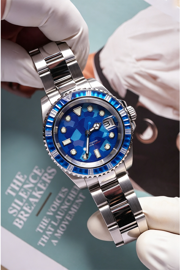 Blue Mosaic Custom NH35 Diver Watch